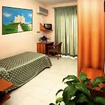 Ξενοδοχείο Cristal 3*