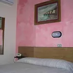 Ξενοδοχείο Cristal 3*