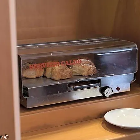 クリスタル バーリ