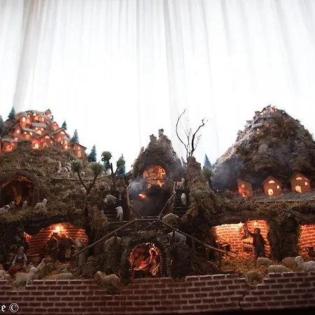 Cristal Отель Бари