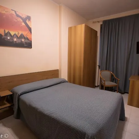 Cristal Otel
